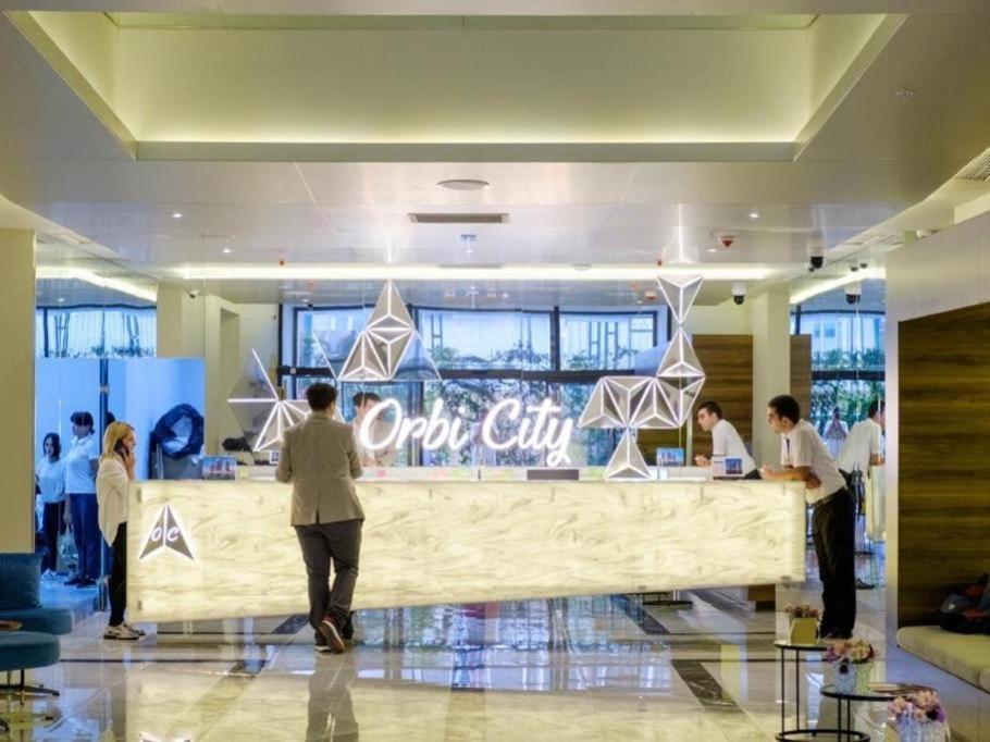 Orbi City Batumi Bagian luar foto